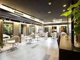 Respia 銀座中央通り店 | 銀座のヘアサロン