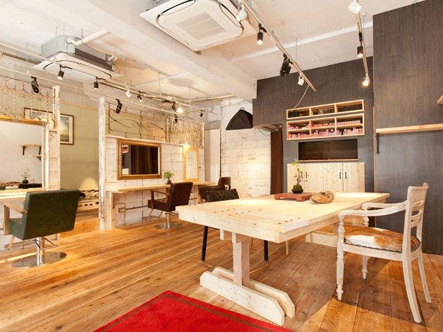 gita aoyama | 渋谷のヘアサロン