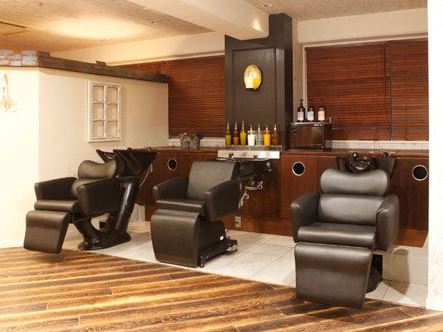 1%er professional by Agu | 銀座のヘアサロン