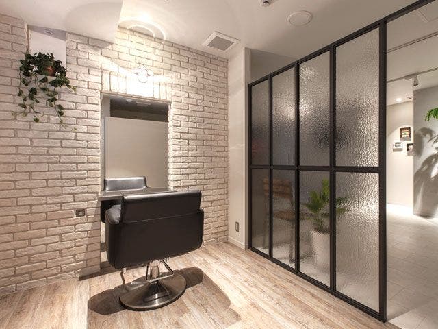 ROOMS | 銀座のヘアサロン