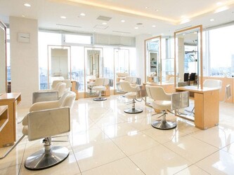 Claude MONET 池袋店 | 池袋のヘアサロン