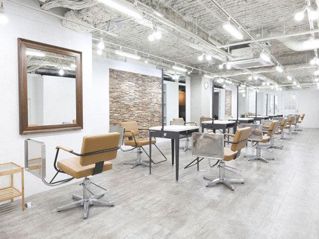 prize iris 池袋東口店 | 池袋のヘアサロン