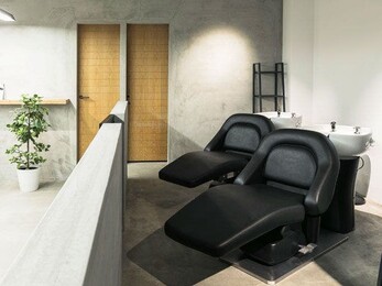 SUNNY&#039;S by CONKS