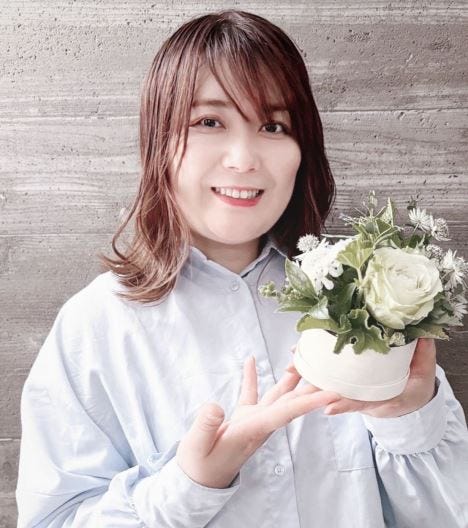 山崎 愉美