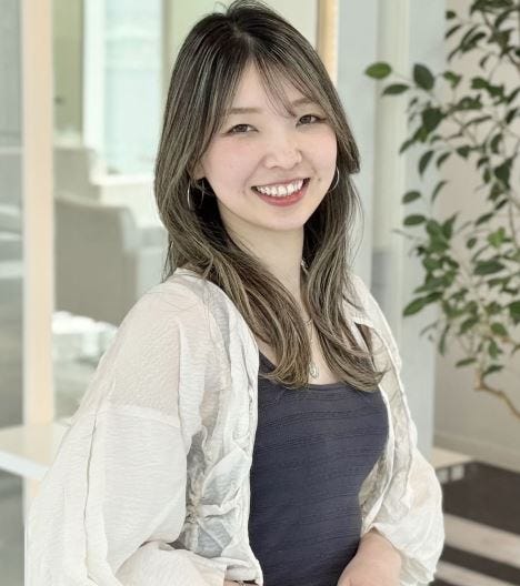 林 芽依