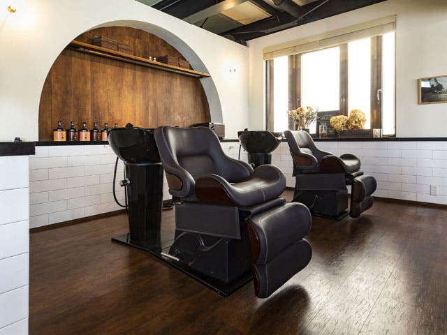 LYON hair & makeup | 表参道のヘアサロン LYON hair & makeup | 表参道のヘアサロン