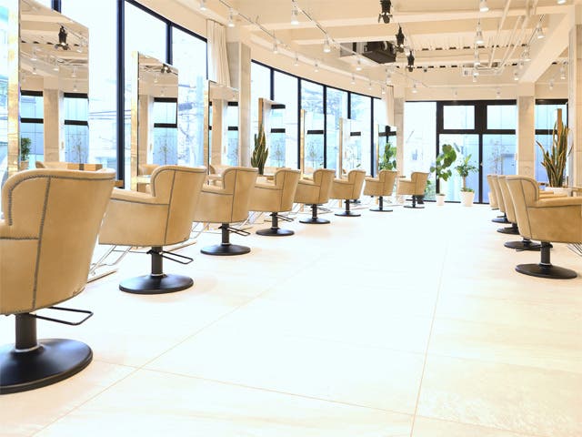 GRAND | 原宿のヘアサロン