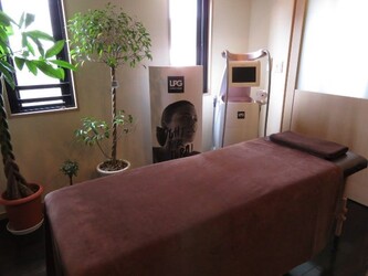 Brace. | 銀座のリラクゼーション