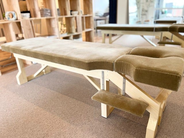 カイロプラクティック・整体・マッサージ REVIVE | 表参道のリラクゼーション