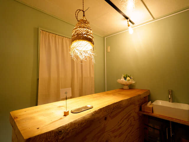 小顔矯正&ドライヘッドスパ専門店 Shine me | 新宿のリラクゼーション 小顔矯正&ドライヘッドスパ専門店 Shine me | 新宿のリラクゼーション