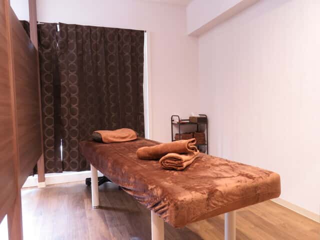 AKALA 池袋店 美容整体・美容鍼 ～小顔／骨盤／姿勢調整専門店～ | 池袋のリラクゼーション