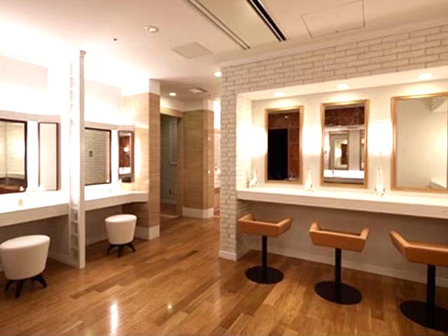 エスティ 丸の内店 | 丸の内のリラクゼーション