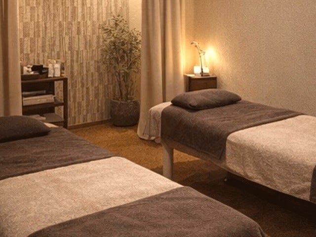 ADELL BELLE | 新宿のリラクゼーション