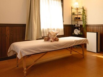 横浜山手の隠れ家サロン Re be | 石川町のリラクゼーション