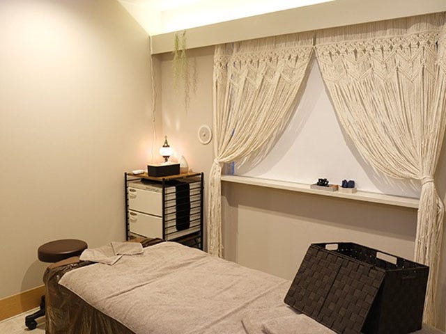 経絡サロン Lampalm | 日本橋のリラクゼーション