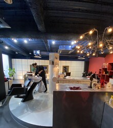 Bond girl | 高松のヘアサロン Bond girl | 高松のヘアサロン