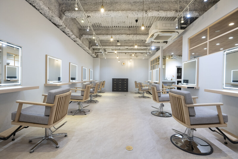 little×kuruku 銀座2号店 | 銀座のヘアサロン