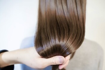 SCALE | 梅田のヘアサロン