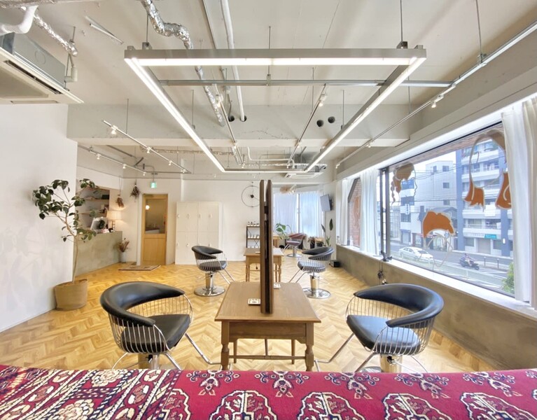 COMMUOVERE | 天王寺/阿倍野のヘアサロン