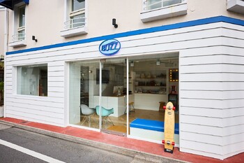 BUZZ | 自由が丘のヘアサロン