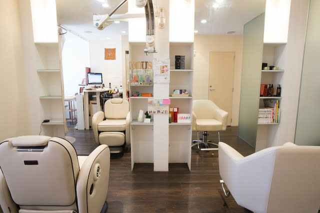 Natural salon Nous | 明大前のアイラッシュ