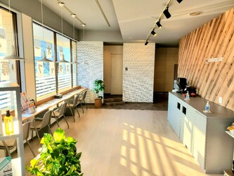髪質改善Colors cafe plus 伊勢崎田部井店 | 伊勢崎のヘアサロン