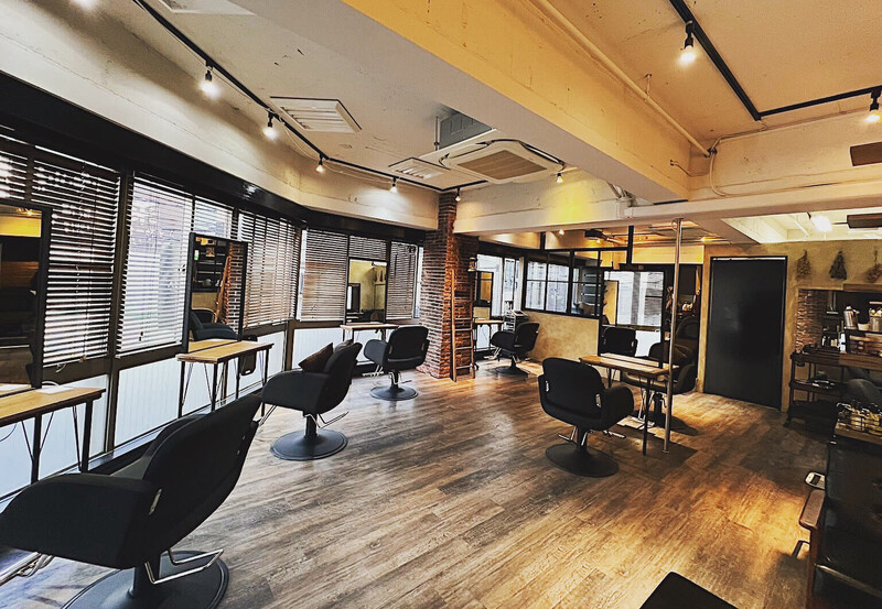 Absolute | 新宿のヘアサロン