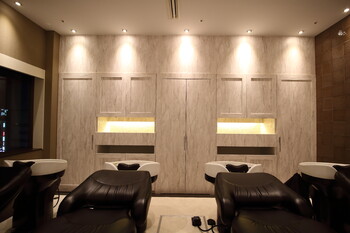 Aube Hair Unli 梅田店 オーブヘアアンリ ウメダテン 大阪府 梅田 の美容院 美容室 ビューティーパーク Aube Hair Unli 梅田店 オーブヘアアンリ ウメダテン 大阪府 梅田 の美容院 美容室 ビューティーパーク