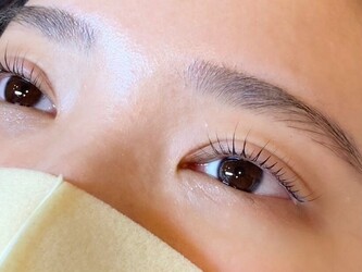 Alushe 平井【パリジェンヌ/まつ毛パーマ/眉毛】 | 亀戸のアイラッシュ