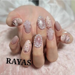 Nail Salon RAYAS | 新宿のネイルサロン