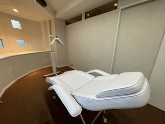 Rebelle | 心斎橋のリラクゼーション