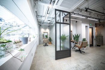 Rosy by little | 天神/大名のヘアサロン