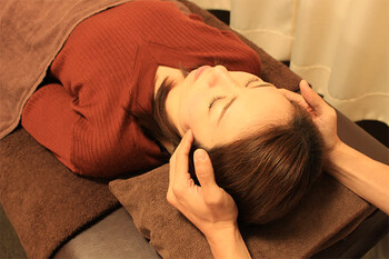 整体サロン宇宙 | 鶴橋のリラクゼーション