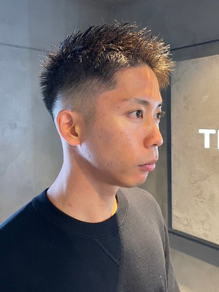 THIS IS BARBER | 大通のヘアサロン