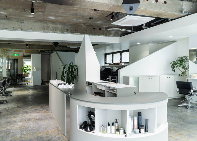 BURROW | 大通のヘアサロン