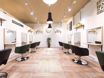 Natural 吉祥寺店 | 吉祥寺のヘアサロン