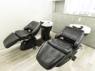Salon Hollywood | 袋町/本通/紙屋町/立町のヘアサロン