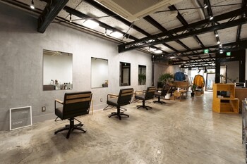 STORE | 大通のヘアサロン