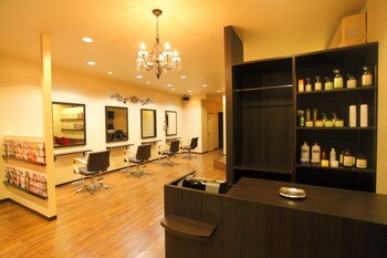 Luz fonte | 春日部のヘアサロン