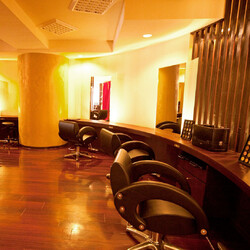 QUADE +m | 高槻のヘアサロン