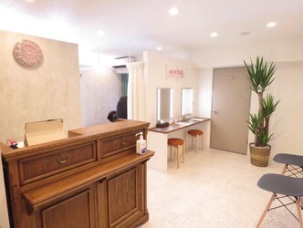 まつ毛エクステ専門【ニコットラッシュ表参道】パリジェンヌ&フラット&まつ毛パーマ | 表参道のアイラッシュ