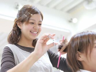 眉毛とまつげとヘアサロン 美容室 綿帽子 アピタ阿久比店（ヘア予約） | 半田のヘアサロン