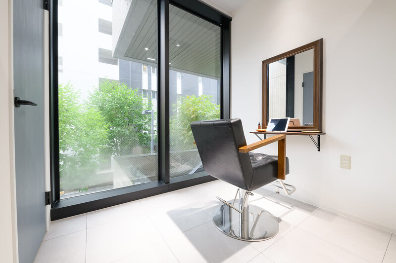 センター北 美容院 lea/1 HANARE | 港北ニュータウンのヘアサロン