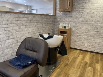 CREST | 吹田のヘアサロン