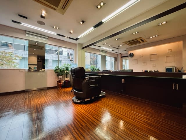 Li:Q men's hair salon Barber 理容室 恵比寿/広尾/六本木 | 広尾のヘアサロン