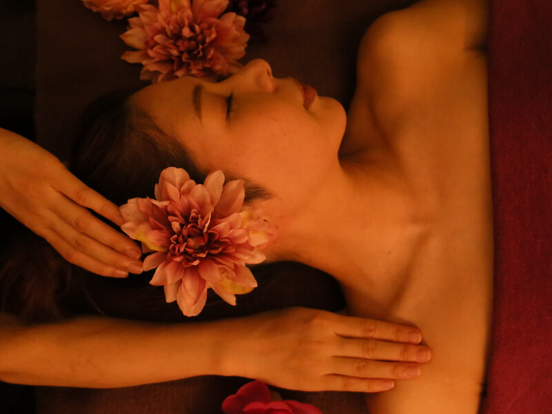 アロマリンパマッサージ＆ドライヘッドスパ PLATINUM AROMA 難波店 【プラチナムアロマ】 | なんばのリラクゼーション