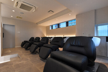 tocca hair&treatment 三宮ANNEX | 三宮のヘアサロン