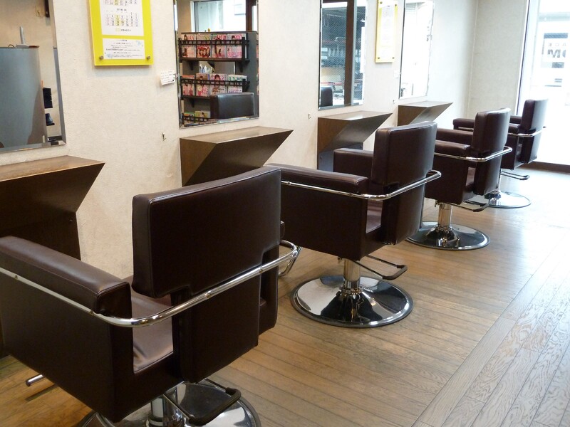 HAIR SPACE BROOM | 石川町のヘアサロン