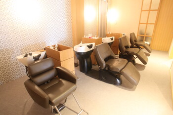 CRYSTAL MAGIC 伊賀店 | 藤井寺のヘアサロン