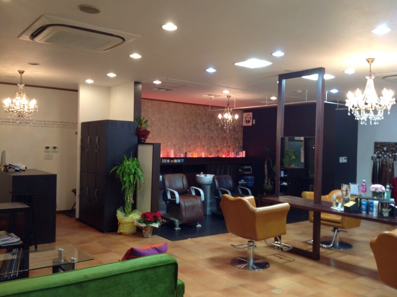 Dione | みよしのヘアサロン